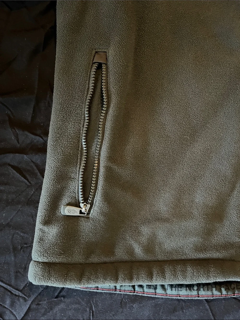 The North Face Men's Dark Green Full-Zip Fleece Jacket